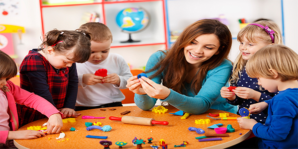 223728-2121x1414-teacher-with-kids
